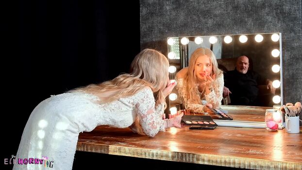 Mirror Sex