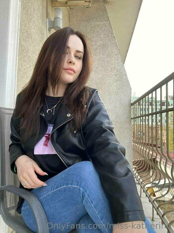 miss-katherine