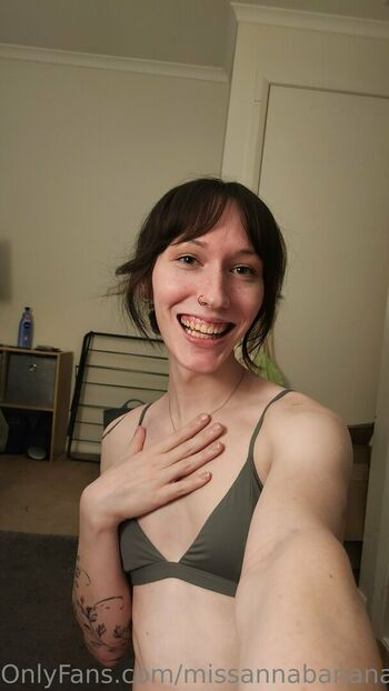 missannabanana24