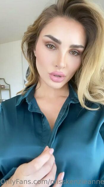 misskenzieanne