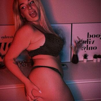MissUnderCover._
