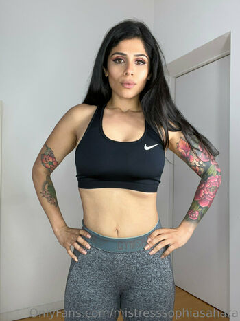 mistresssophiasahara
