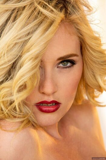 Mkblondie