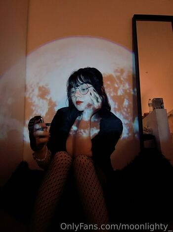 Moonlighty