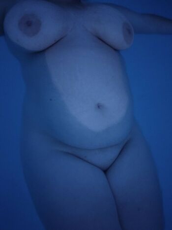 Morethanahandfulxxx