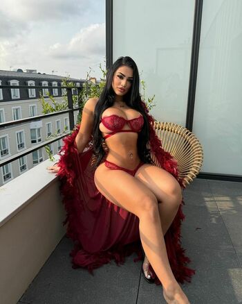 Nadia Khar