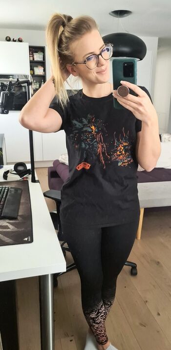 Naguura Twitch