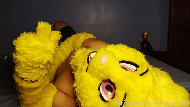 naughty_louie