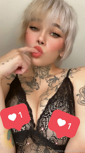 naughtytattoocouple