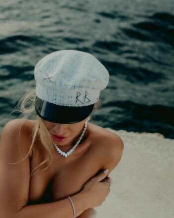 Nela Slovakova
