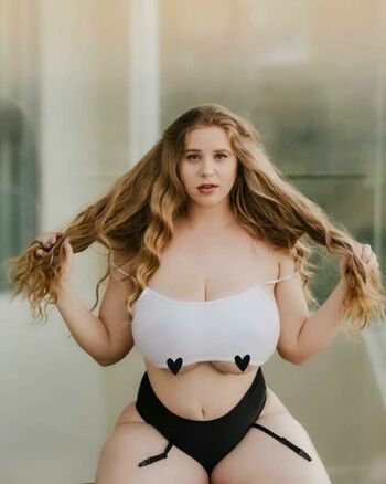 Nena May