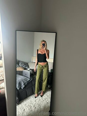 nicoletteflix