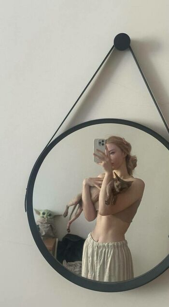 Nikki Beiar