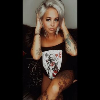 Nikki N9ne