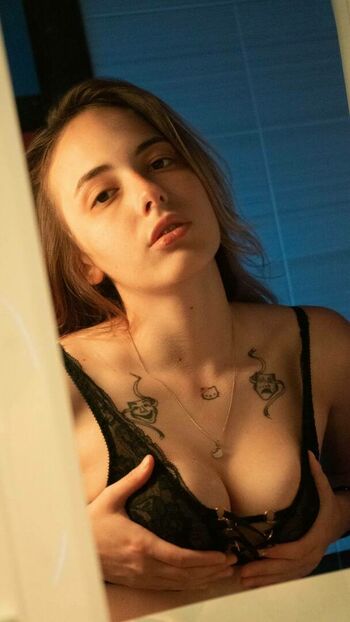 Nikol_Koulen