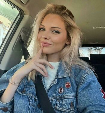 nina_dvg