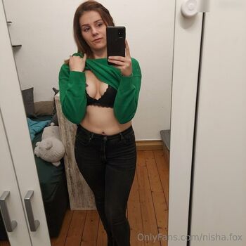 Nisha.Fox