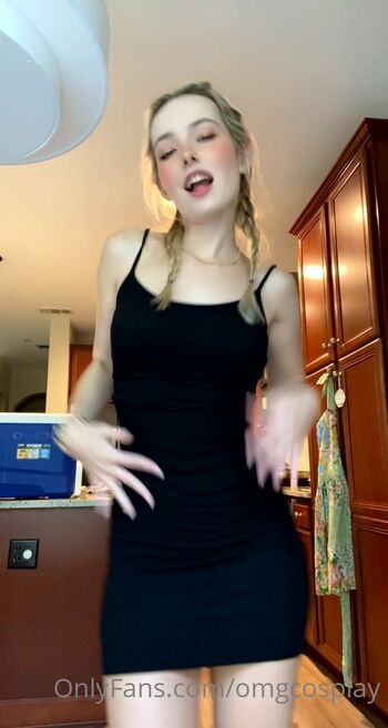 OMGCosplay