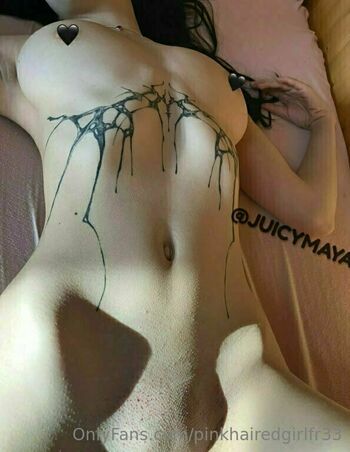 pinkhairedgirlfr33
