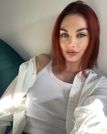 Poppy Corby Tuech