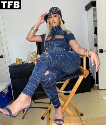 Queen Naija Bulls