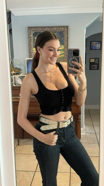 Rachel Michelle
