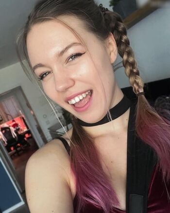 Roflgirl_