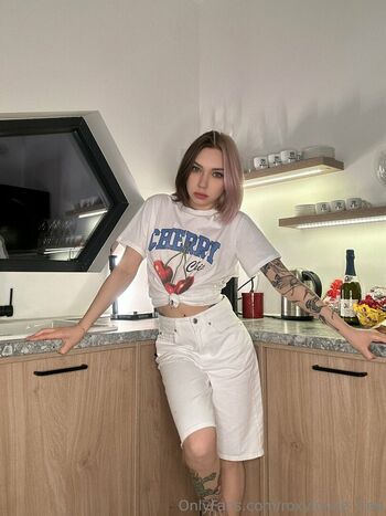 roxyloove_free