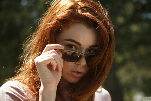 Sabrina Lynn