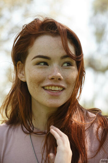 Sabrina Lynn