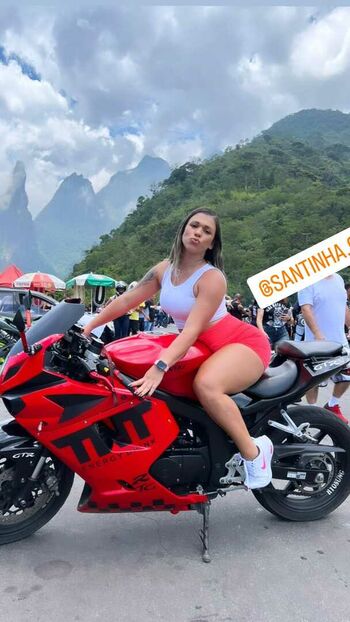 Santinha