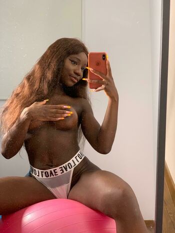 sarah-brown