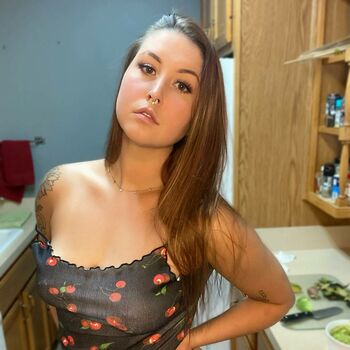 Scarlett Jade