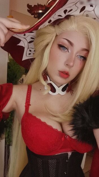 Scarlett Sirene