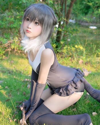 SeeU Cosplay
