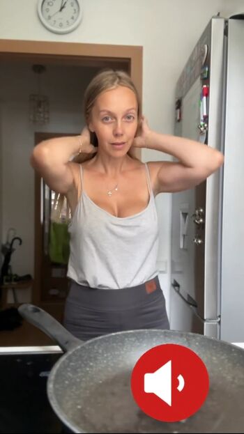 Sexy Julia