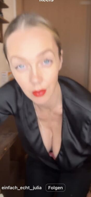 Sexy Julia