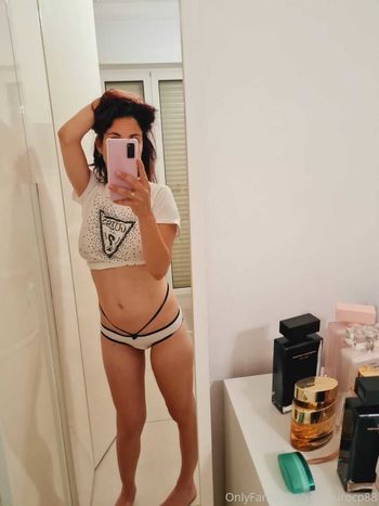 sexylatinawife