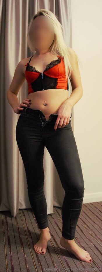 sexyroxannehart