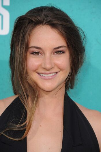 Shaliene Woodley