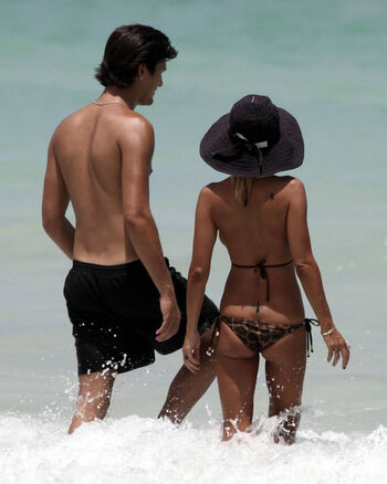 Shauna Sand