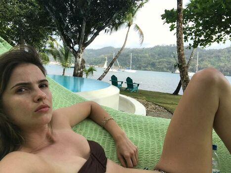 Shelley Hennig