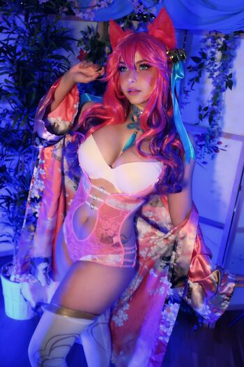 Shermie Cosplay
