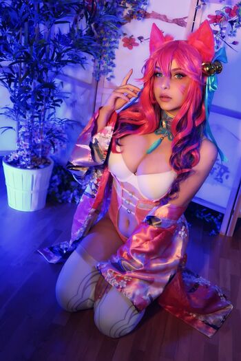 Shermie Cosplay