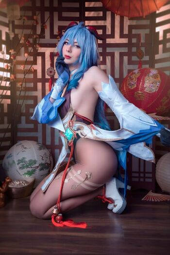 Shiro Blossoms