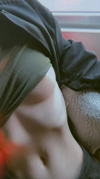 shu_olivia1104
