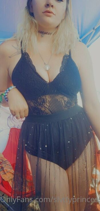slvttyprincesss