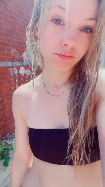 SmileyDani158