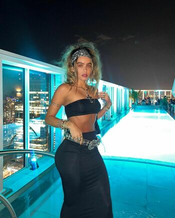 Sommer Ray