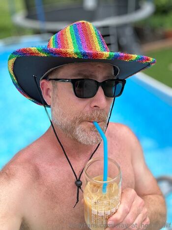 stay_at_home_dilf